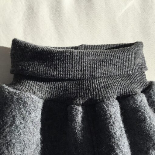 Wollwalkhose "Waldkind" mit Knie- und Popobelegen und Wollbündchen – Bild 2