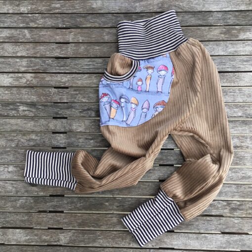 Cordhose Räuberhose "Pilzkinder" in Beige
